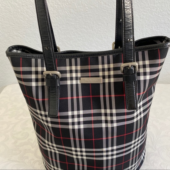 Burberry check nylons tote - Picture 4 of 9